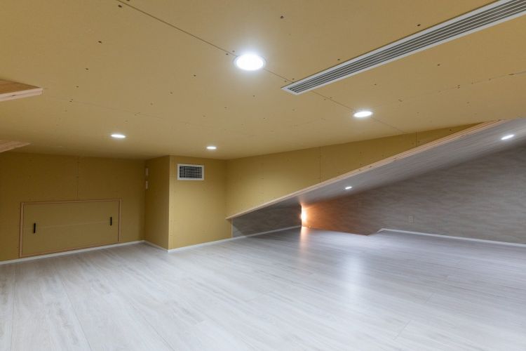 小屋裏収納