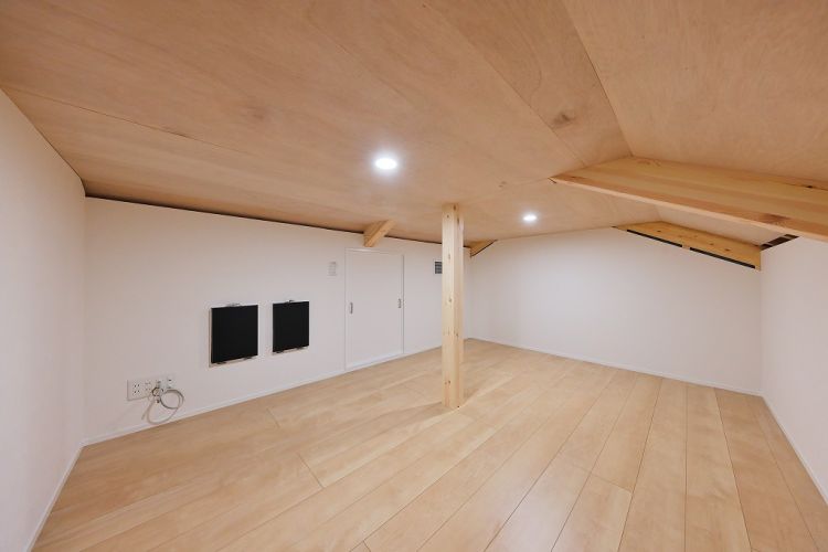 小屋裏収納